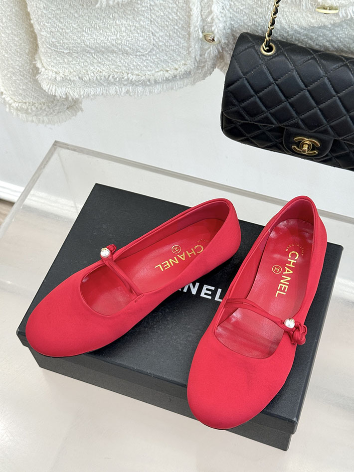 シャネル パンプス フラット