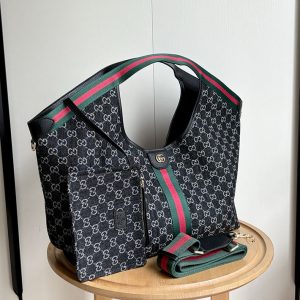 レディース グッチ トートバッグ