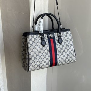 GUCCI バッグ 芸能人