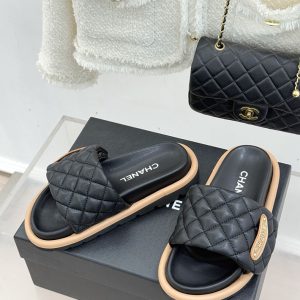 シャネル サンダル 公式