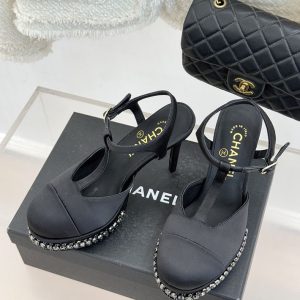 シャネル パンプス 黒