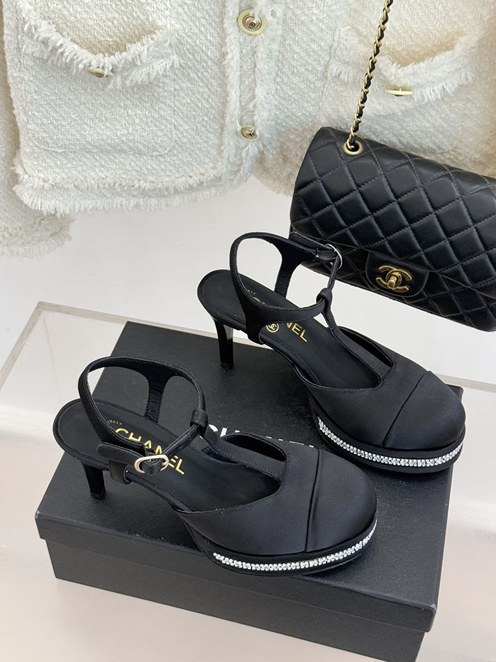 シャネル シューズ 新作