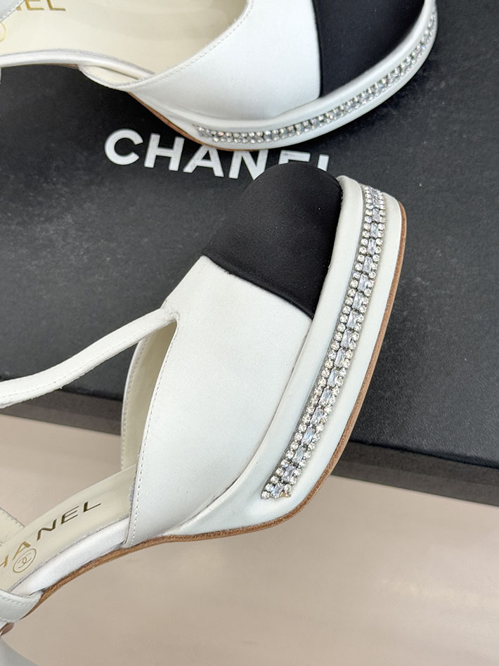 最高級シャネルスーパーコピー CHANEL 2026新作 ココマーク スリングバック シューズ パンプス 靴 ホワイト 2630875 パンプス 可愛い ブランド - 画像 (6)