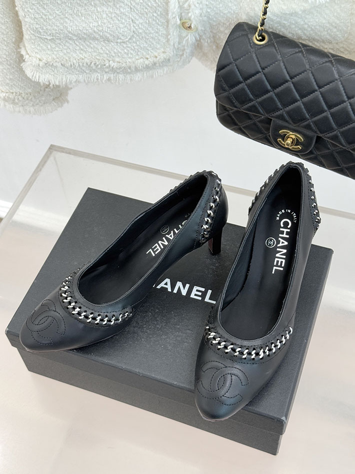 シャネル パンプス 黒