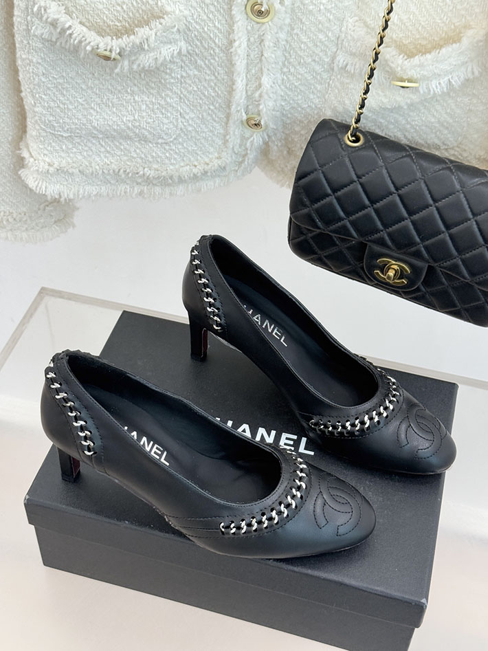最高級シャネルスーパーコピー CHANEL CC ココマーク チェーン 靴 シューズ ヒール パンプス レザー ブラック 2630876 シャネル パンプス 黒 - 画像 (9)