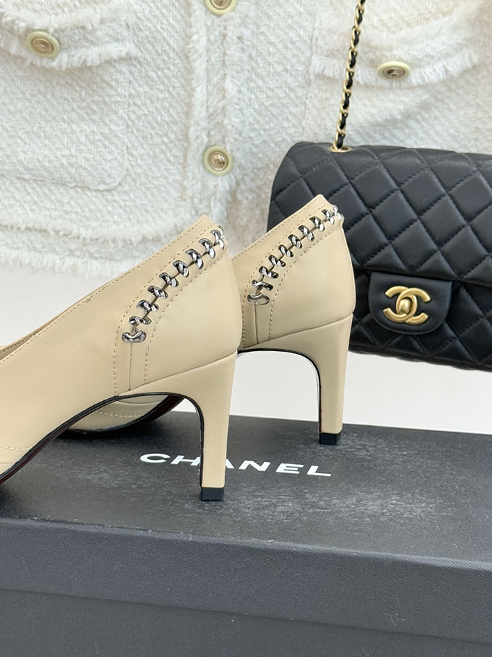 最高級シャネルスーパーコピー CHANEL CC ココマーク チェーン 靴 シューズ ヒール パンプス レザー ベージュ 2630877 シャネル パンプス ベージュ - 画像 (6)