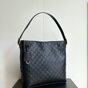 グッチ バケツ型 トート