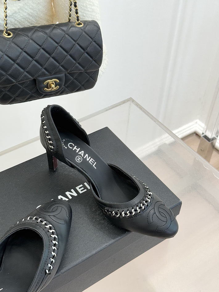 最高級シャネルスーパーコピー CHANEL サイドオープン チェーントリム パンプス ココマーク ブラック 2630882 シャネル シューズ レディース - 画像 (7)