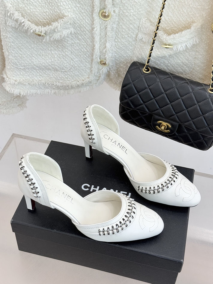 シャネル 靴 アウトレット