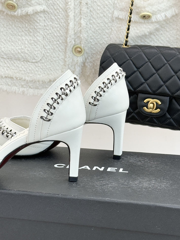 最高級シャネルスーパーコピー CHANEL サイドオープン チェーントリム パンプス ココマーク ホワイト 2630883 シャネル 靴 アウトレット - 画像 (7)