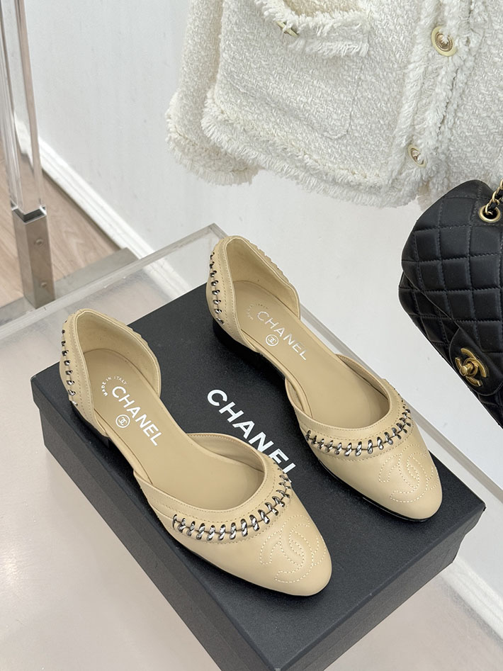最高級シャネルスーパーコピー CHANEL サイドオープン チェーントリム パンプス ココマーク ベージュ 2630887 シャネル パンプス バイ カラー - 画像 (9)