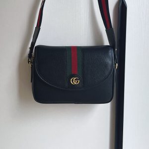 グッチ ショルダーバッグ 斜めがけ レディース