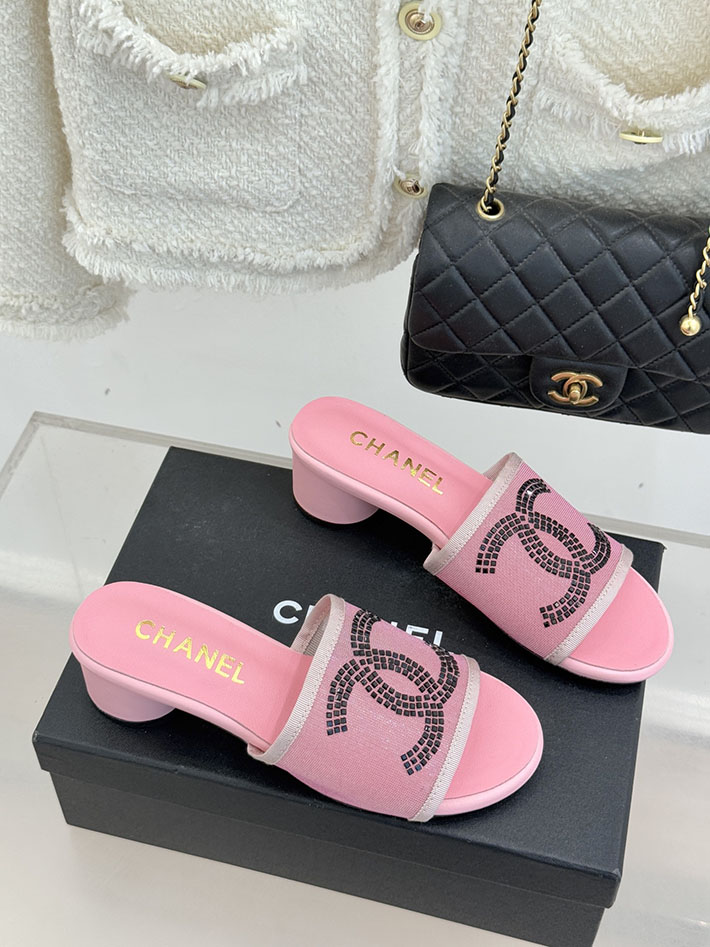 シャネル サンダル ピンク