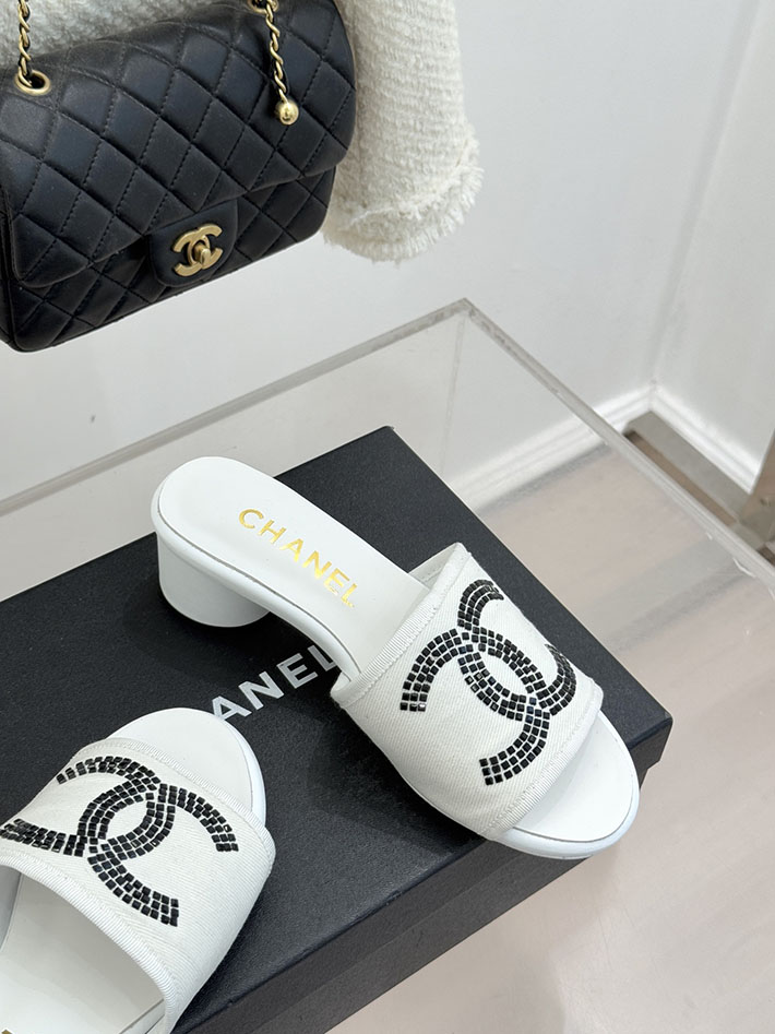 最高級シャネルスーパーコピー CHANEL ココマーク サンダル ミュール ヒール レザー 靴 ホワイト 2630894 シャネル サンダル 公式 - 画像 (8)