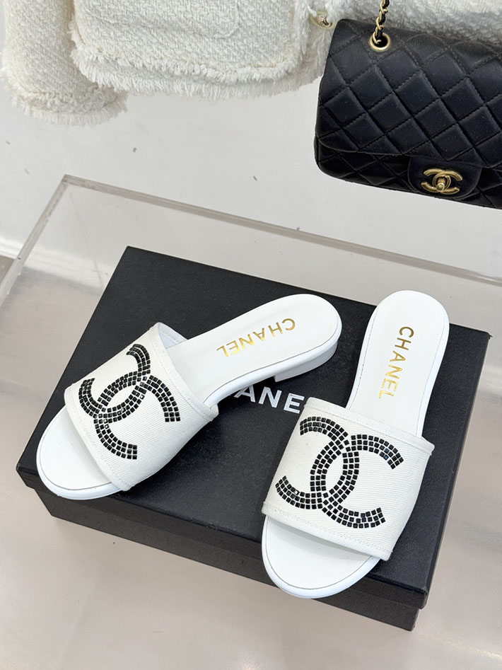 最高級シャネルスーパーコピー CHANEL ココマーク サンダル ミュール ヒール レザー 靴 ホワイト 2630896 レディース サンダル 夏 - 画像 (2)