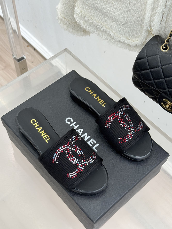 最高級シャネルスーパーコピー CHANEL ココマーク サンダル ミュール ヒール レザー 靴 ブラック 2630897 レディース サンダル おしゃれ - 画像 (9)