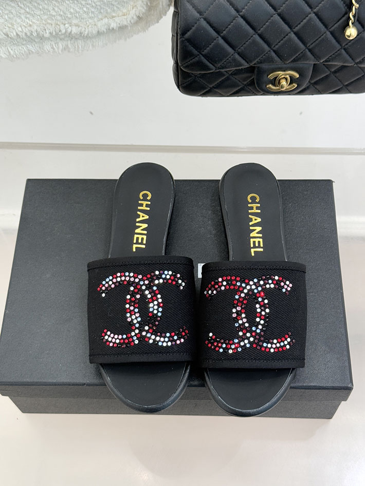 最高級シャネルスーパーコピー CHANEL ココマーク サンダル ミュール ヒール レザー 靴 ブラック 2630897 レディース サンダル おしゃれ - 画像 (8)