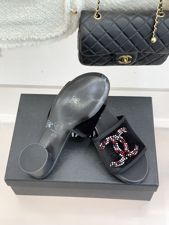 最高級シャネルスーパーコピー CHANEL ココマーク サンダル ミュール ヒール レザー 靴 ブラック 2630898 レディース サンダル ブランド - 画像 (2)