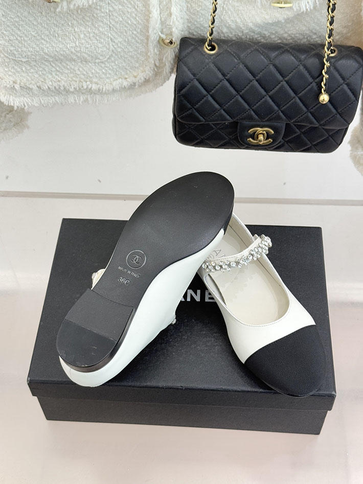最高級シャネルスーパーコピー CHANEL メリージェーン フラットシューズ パンプス レザー 新作シューズ ホワイト 2630900 シャネル パンプス 値段 - 画像 (2)