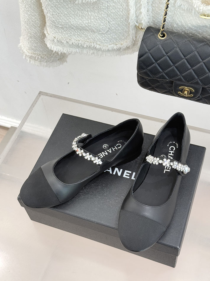 最高級シャネルスーパーコピー CHANEL メリージェーン フラットシューズ パンプス レザー 新作シューズ ブラック 2630901 シャネル パンプス 黒 - 画像 (9)