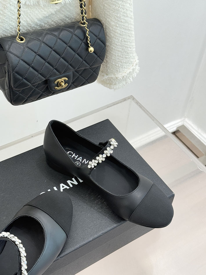 最高級シャネルスーパーコピー CHANEL メリージェーン フラットシューズ パンプス レザー 新作シューズ ブラック 2630901 シャネル パンプス 黒 - 画像 (6)