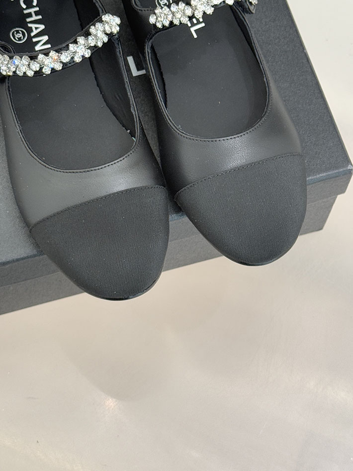 最高級シャネルスーパーコピー CHANEL メリージェーン フラットシューズ パンプス レザー 新作シューズ ブラック 2630901 シャネル パンプス 黒 - 画像 (4)