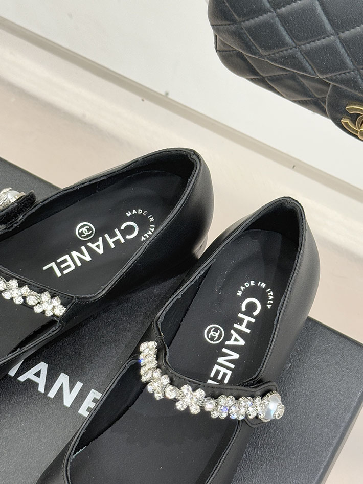 最高級シャネルスーパーコピー CHANEL メリージェーン フラットシューズ パンプス レザー 新作シューズ ブラック 2630901 シャネル パンプス 黒 - 画像 (3)