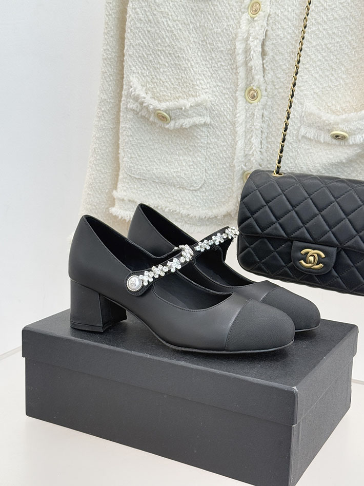 シャネル パンプス パール