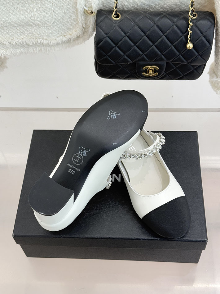 最高級シャネルスーパーコピー CHANEL メリージェーン フラットシューズ パンプス レザー 新作シューズ ホワイト 2630904 シャネル 靴 パンプス - 画像 (2)