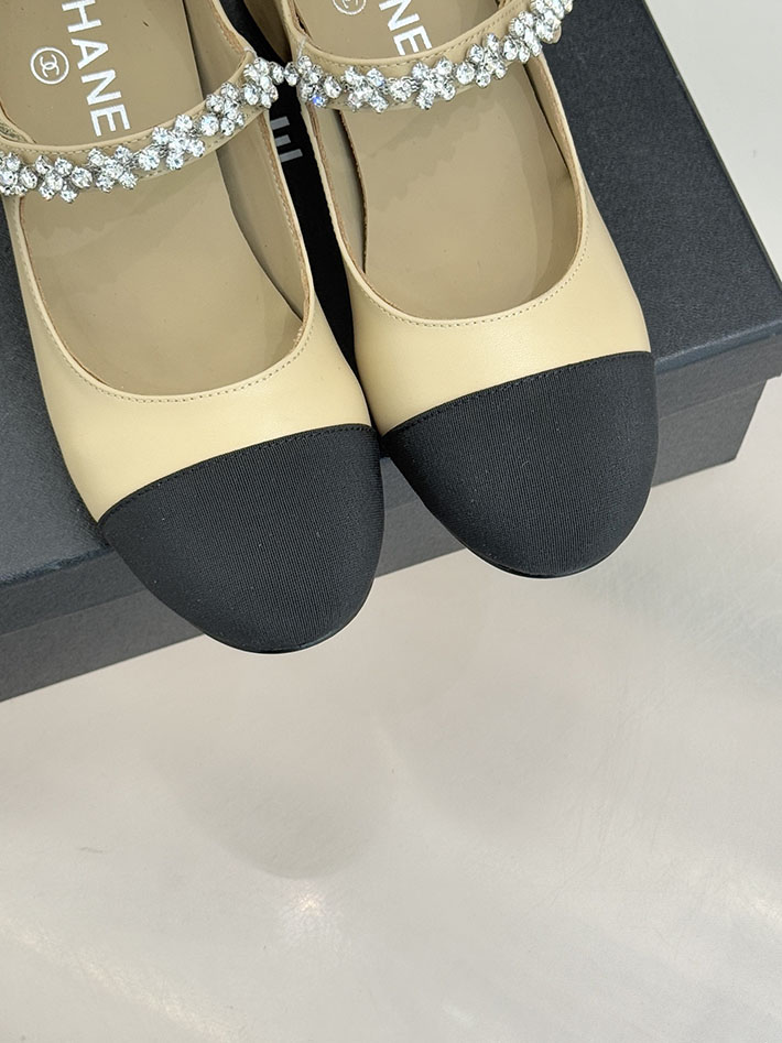 最高級シャネルスーパーコピー CHANEL メリージェーン フラットシューズ パンプス レザー 新作シューズ ベージュ 2630905 シャネル風パンプス - 画像 (4)
