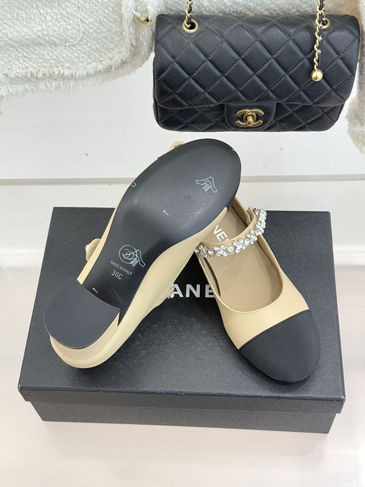 最高級シャネルスーパーコピー CHANEL メリージェーン フラットシューズ パンプス レザー 新作シューズ ベージュ 2630905 シャネル風パンプス - 画像 (2)