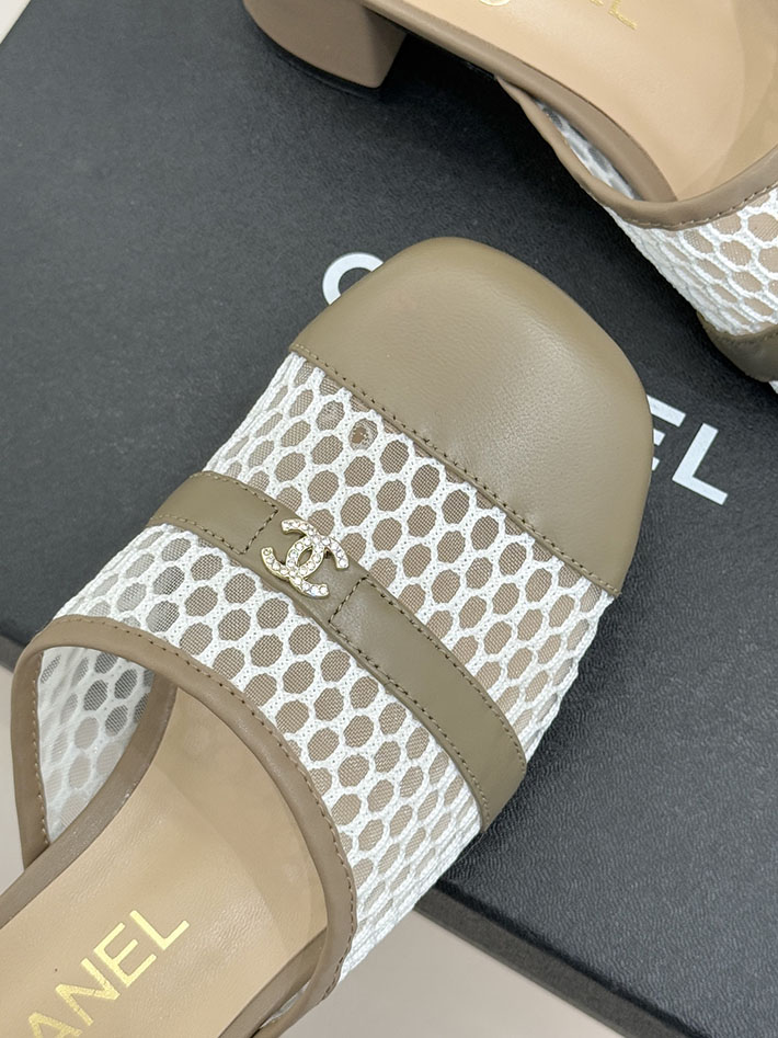 最高級シャネルスーパーコピー CHANEL ミュール サンダルギンガムチェック レザー 靴 グレー 2630906 シャネル風サンダル - 画像 (4)