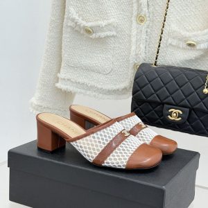 シャネルビーチサンダル