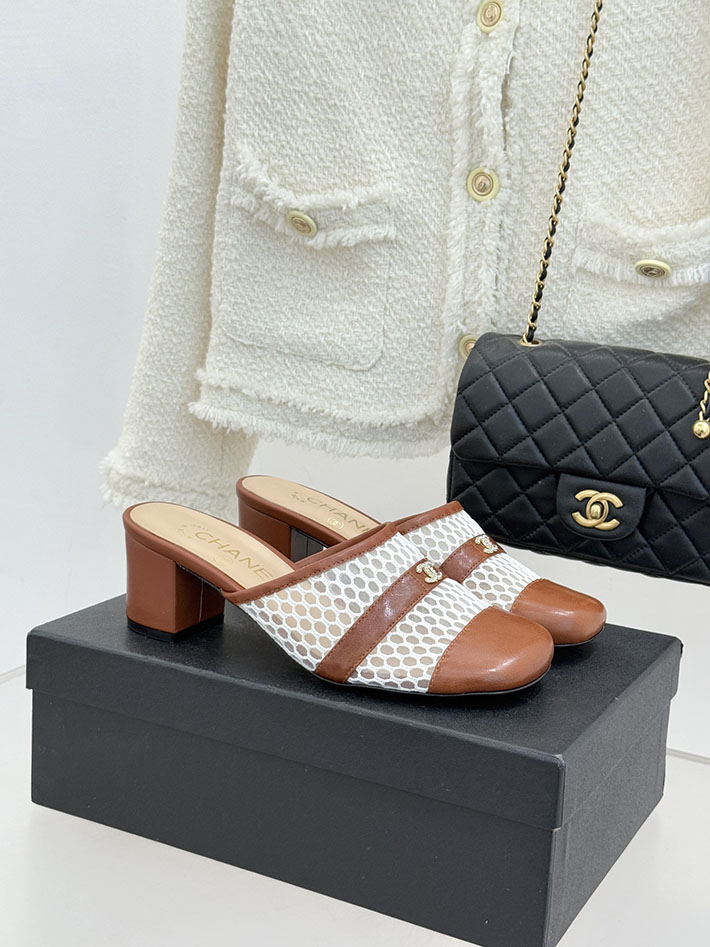 シャネルビーチサンダル