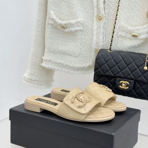 シャネル サンダル 安い