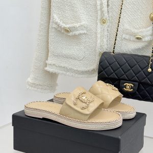 シャネル 靴 アウトレット