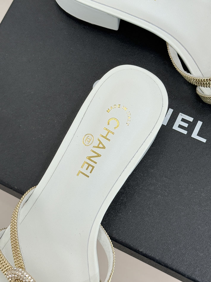 最高級シャネルスーパーコピー CHANEL ココマーク サンダル ストラップサンダル 2026新作 ホワイト 2630928 革靴 サンダル おしゃれ - 画像 (3)
