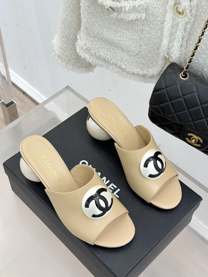 最高級シャネルスーパーコピー CHANEL パールヒールブーツ 2026新作 球体パールヒール パンプス ベージュ 2630934 シャネル風サンダル - 画像 (8)