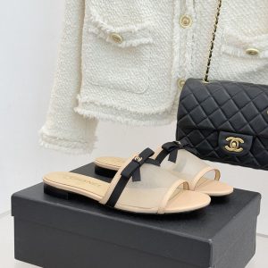 シャネル サンダル 新作