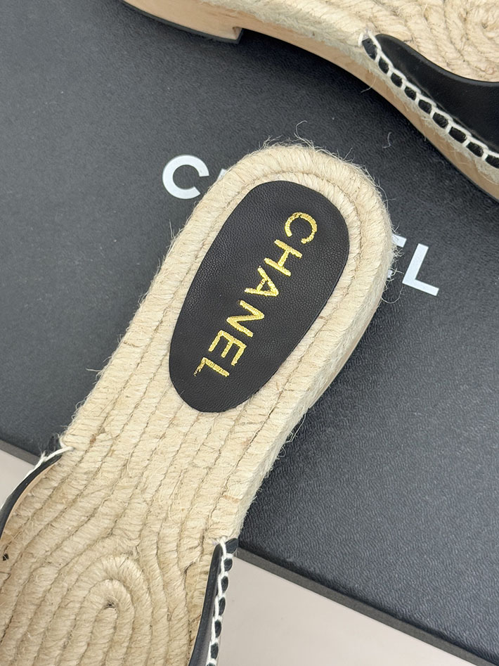 最高級シャネルスーパーコピー CHANEL サンダル ココマーク ウッドソール レザー キャンバス ブラック 2630945 シャネル サンダル 公式 - 画像 (3)