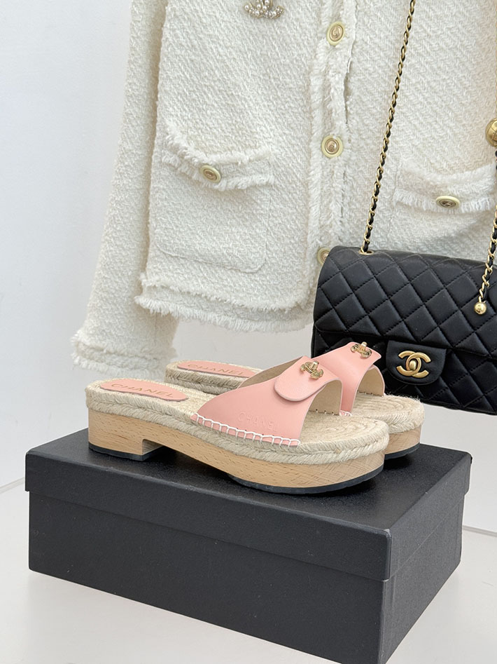 シャネル サンダル ピンク