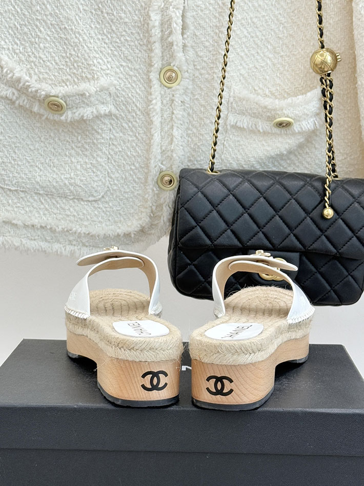 最高級シャネルスーパーコピー CHANEL サンダル ココマーク ウッドソール レザー キャンバス ホワイト 2630948 シャネル サンダル 定価 - 画像 (5)