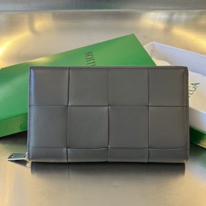 ボッテガ 財布 二つ折り