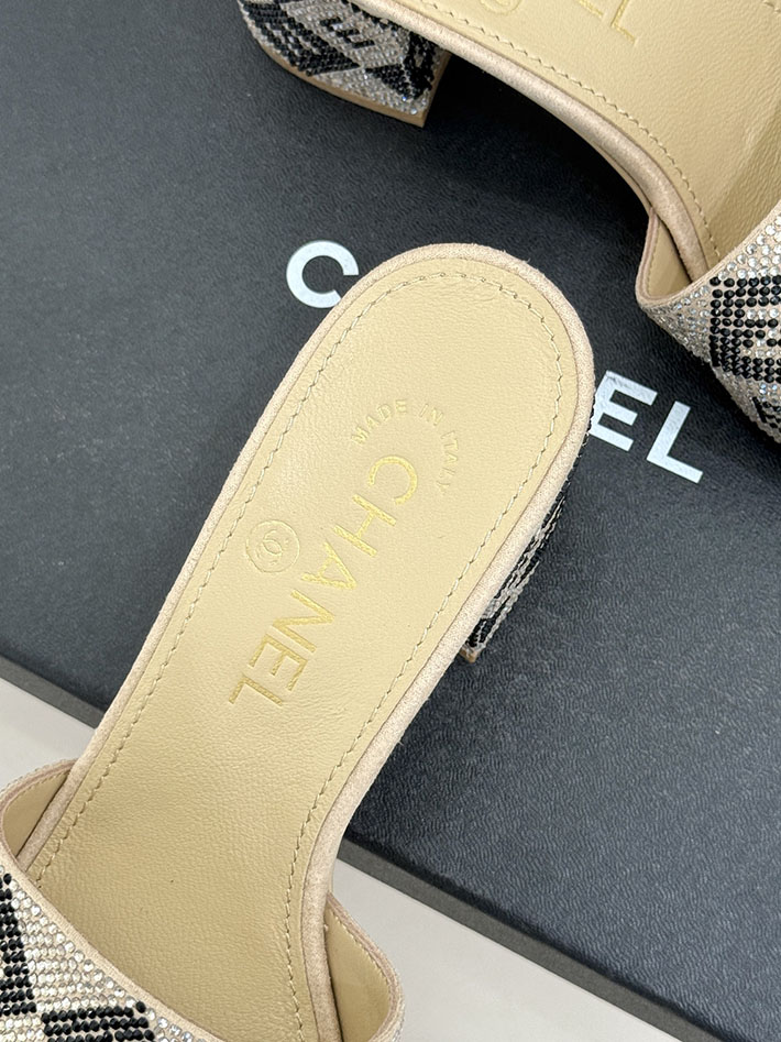 最高級シャネルスーパーコピー CHANEL ココマーク ミュール サンダル ストラス 2026年春夏 新作 ベージュ 2630993 シャネル サンダル 定価 - 画像 (3)