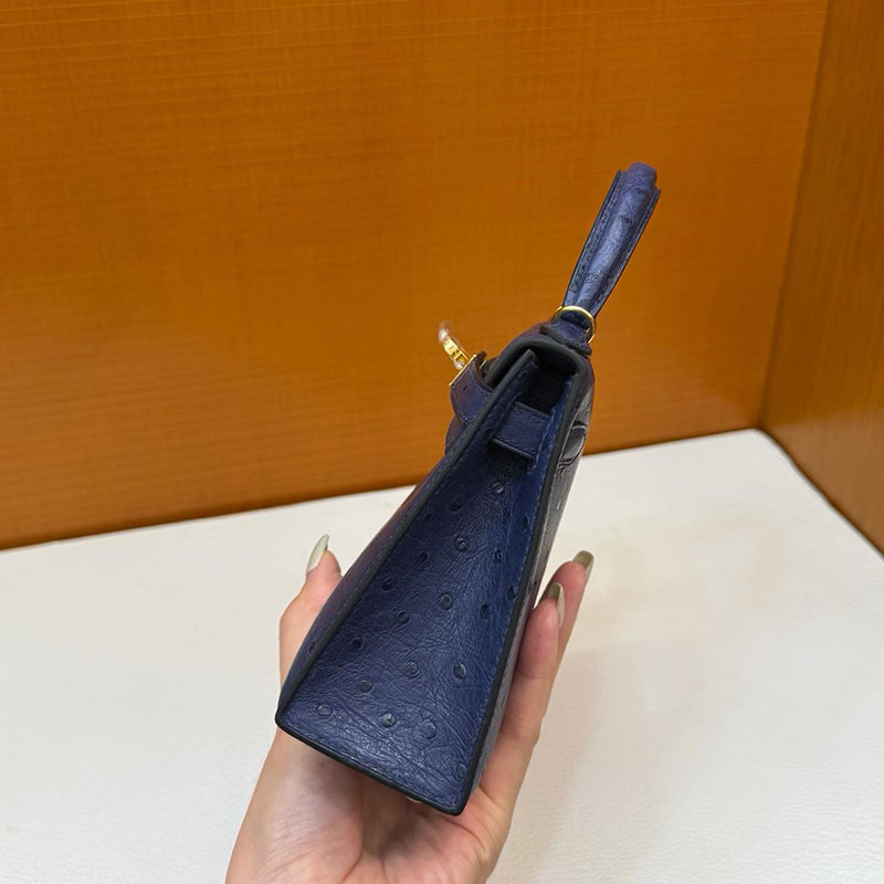 エルメス ケリーミニの通販 HERMES ケリーミニ2 外縫い ブルーサフィール オーストリッチ ゴールド金具 H071946CC73 ケリーミニバッグ - 画像 (6)