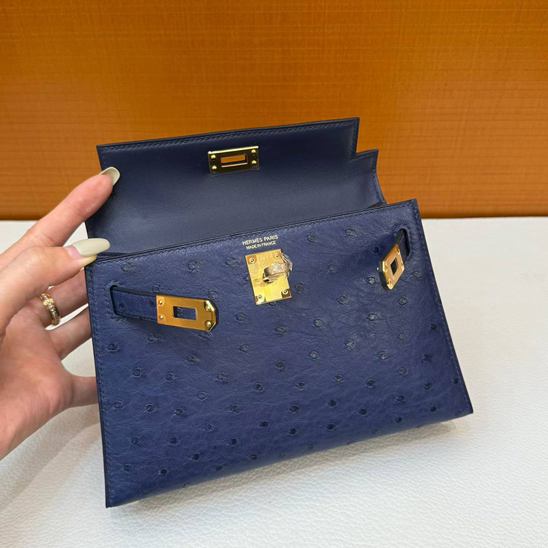 エルメス ケリーミニの通販 HERMES ケリーミニ2 外縫い ブルーサフィール オーストリッチ ゴールド金具 H071946CC73 ケリーミニバッグ - 画像 (4)