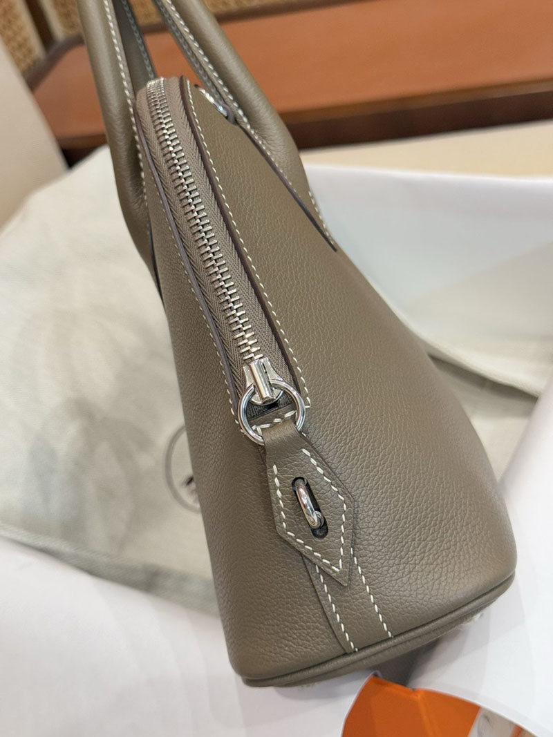 エルメス ボリード 25の通販 HERMES ボリード1923 25 エトゥープ エバーカラー シルバー金具 H075191CK18 エルメス ボリード 25 エトゥープ - 画像 (5)