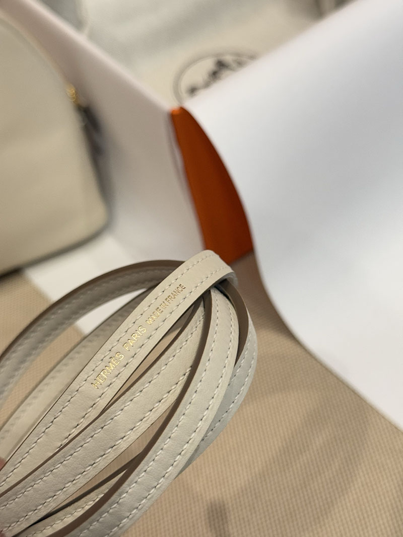 エルメス ボリードミニの通販 HERMES ボリード1923 ミニ クレ スイフト ゴールド金具 H073444CC10 エルメス ボリードミニ - 画像 (7)