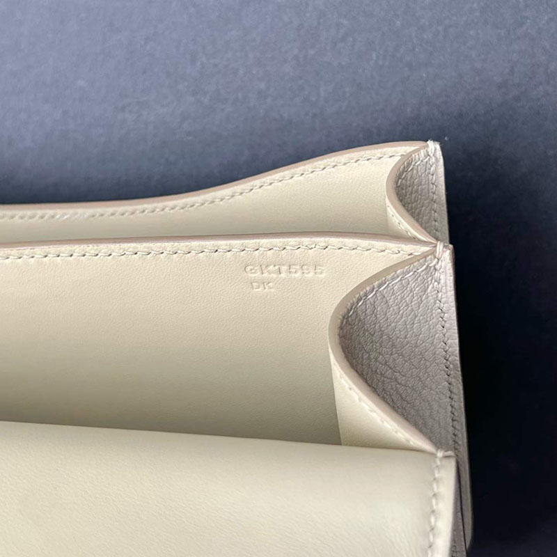 エルメス コンスタンスの通販 HERMES コンスタンス3 ミニ パルシュマン シェブルミゾル シルバー金具 H071912CC3C エルメス コンスタンス ミニ - 画像 (4)