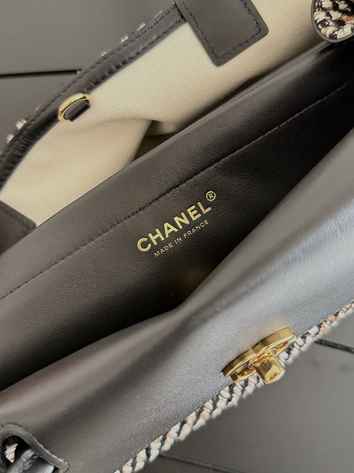 シャネル 新作バッグ 2026 CHANEL 2026年 新作 スモール ショッピング バッグ ブラック AS6288 B24254 U9706 シャネル トートバッグ 布 - 画像 (6)